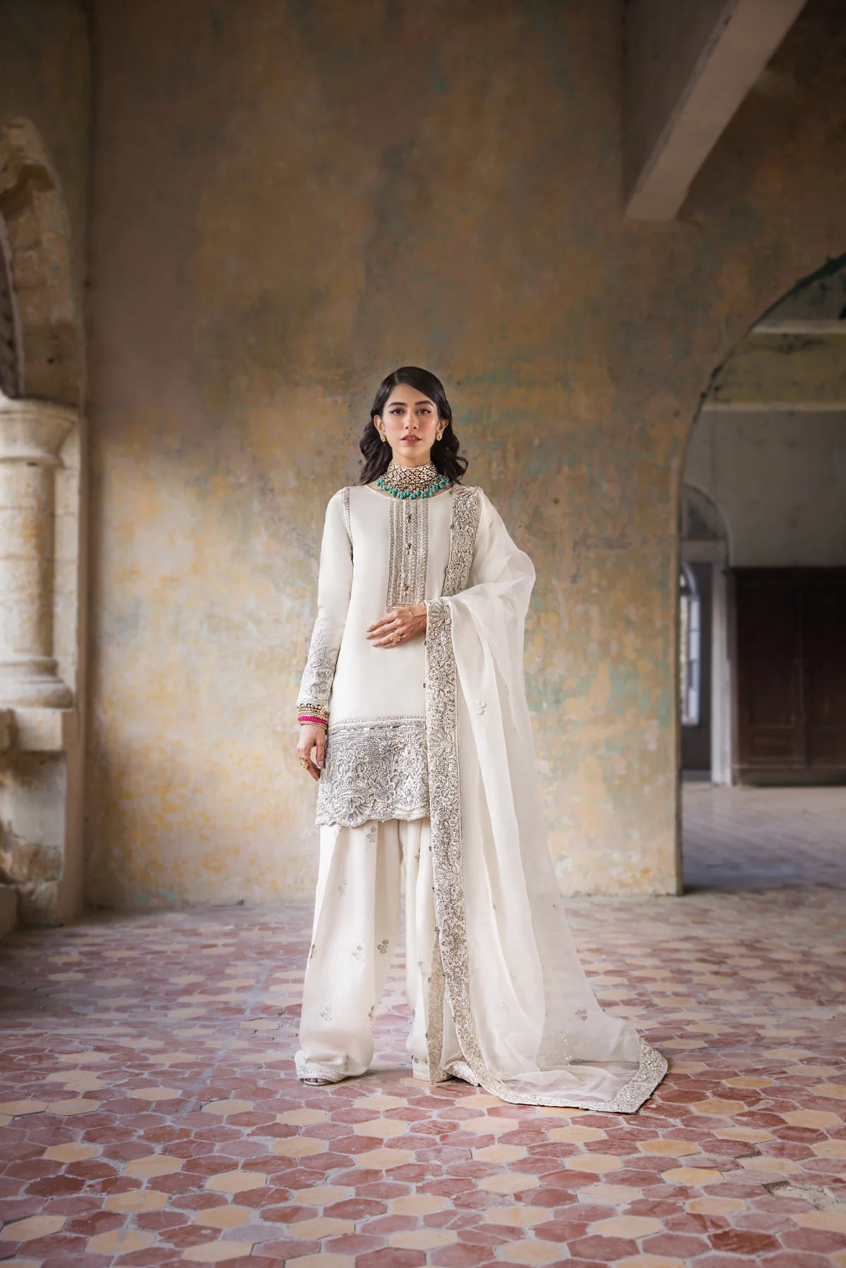 Erum Khan - HOORAIN