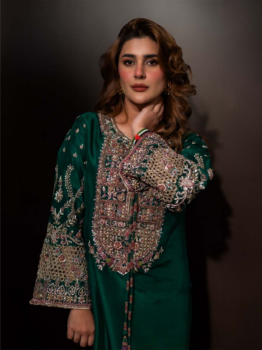 Hijab OMER - Kubra khan